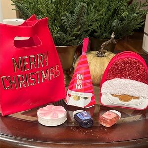 Festive Santa Body Care Gift Set. Incredible value!